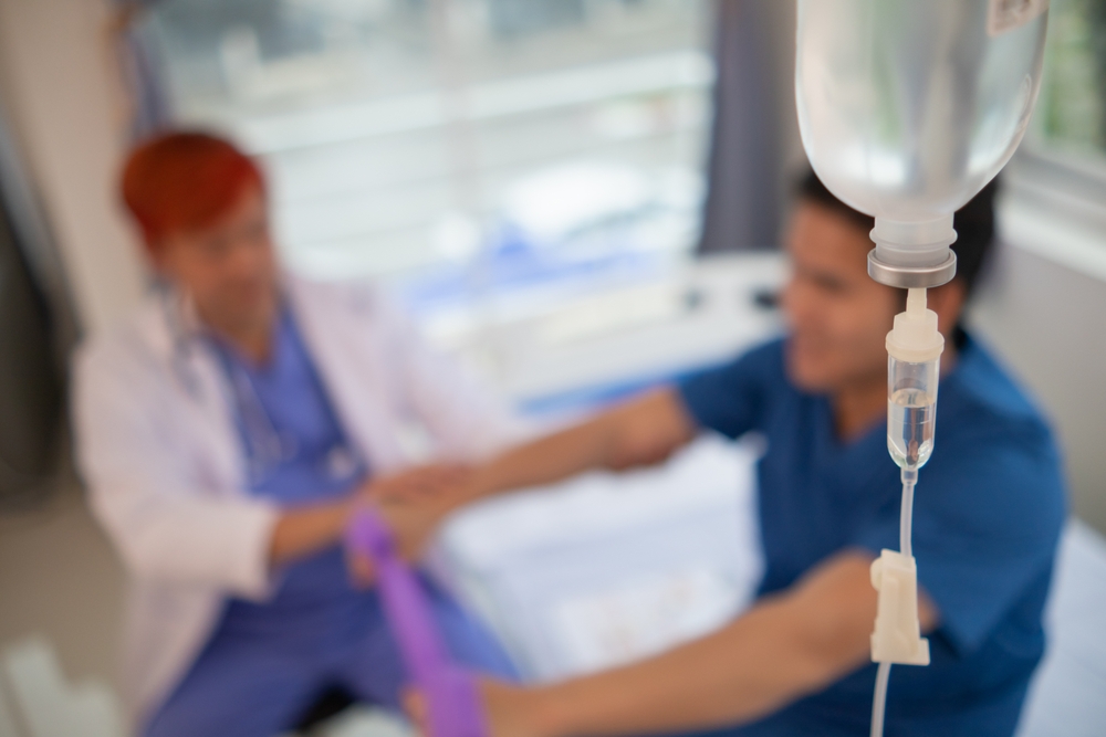 An,Iron,Stand,To,Hang,Saline,Bottle,High,To,Deliver